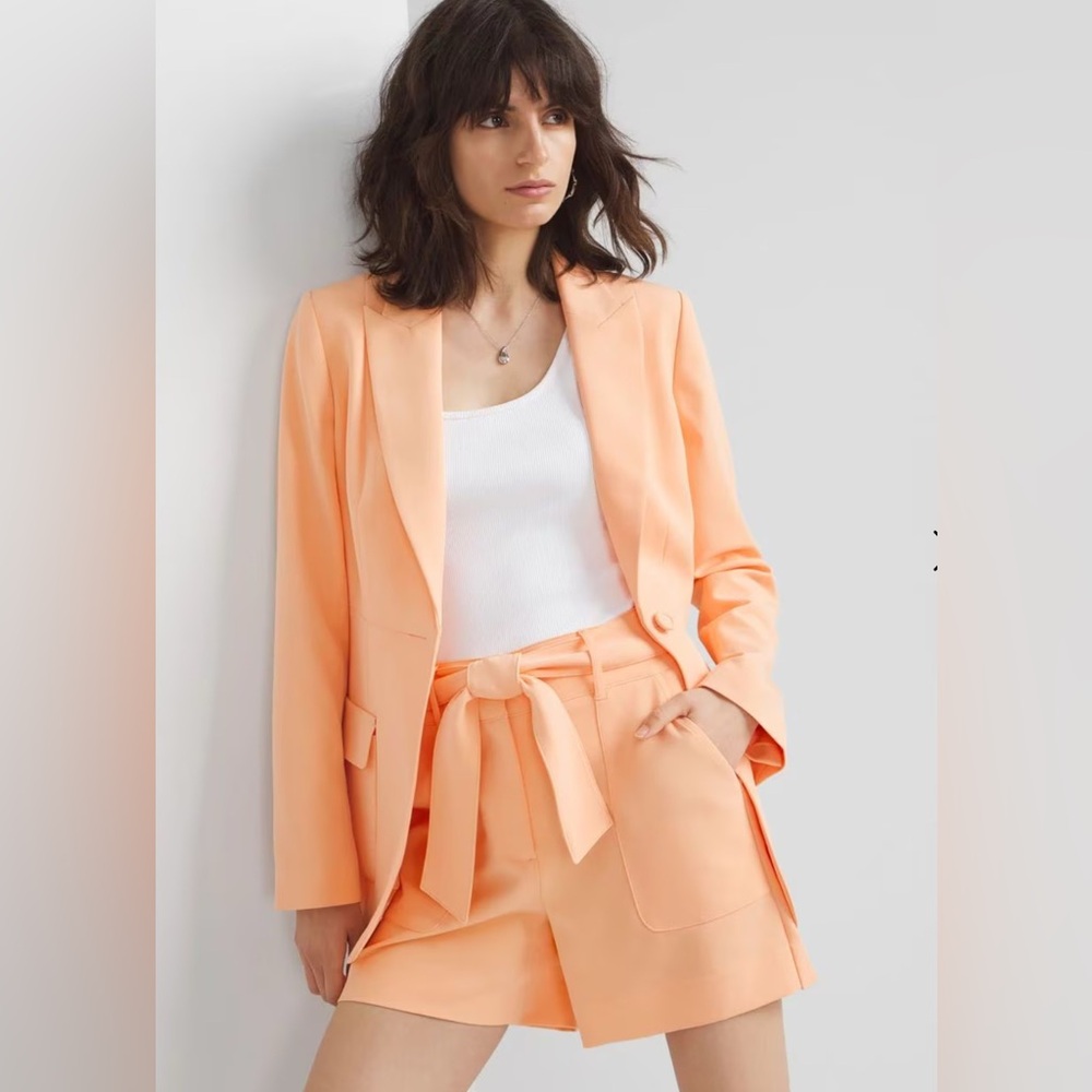 WHBM Waist Seam Fliud Blazer, 2